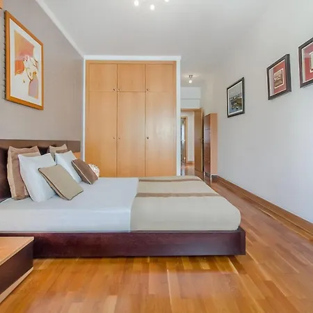 Place & Beyond Apartment Lissabon