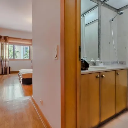 Place & Beyond Apartment Lissabon